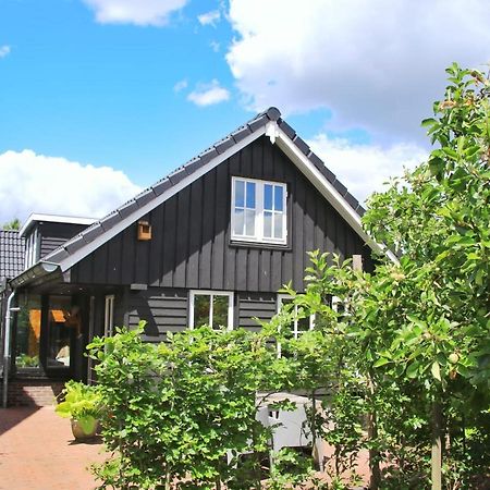 Uniek Houten Huis Nabij Bos En Plassen Hollandsche Rading Eksteriør bilde